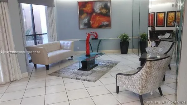 Property Slideshow image 2 of 27 | 1000 st charles pl 609, Pembroke Pines, FL, 33026