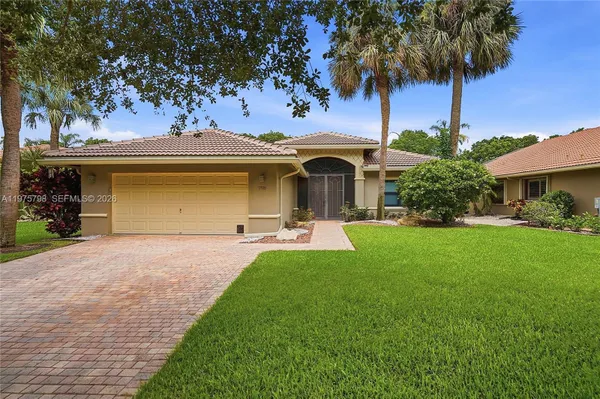 Property Slideshow image 2 of 53 | 7771 via grande, Boynton Beach, FL, 33437