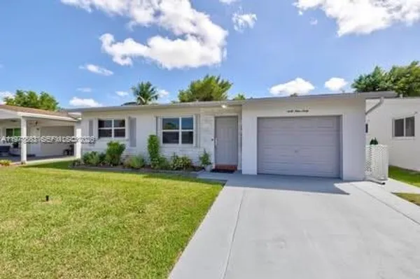 Property Slideshow image 3 of 26 | 6960 nw 11th ct, Margate, FL, 33063
