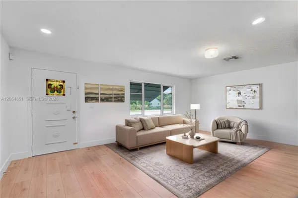 Property Slideshow image 2 of 14 | 8830 nw 17th st, Plantation, FL, 33322