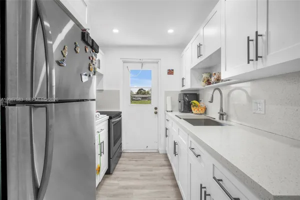 Property Slideshow image 3 of 21 | 6550 royal palm blvd 108a, Margate, FL, 33063