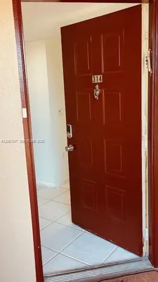 Property Slideshow image 3 of 47 | 950 sw 138th ave 314b, Pembroke Pines, FL, 33027