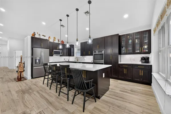 Property Slideshow image 2 of 31 | 10471 utopia cir, Boynton Beach, FL, 33437
