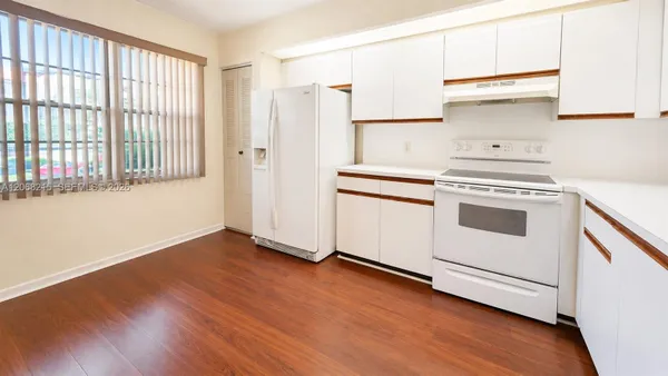 Property Slideshow image 3 of 46 | 700 sw 128th ave 209c, Pembroke Pines, FL, 33027