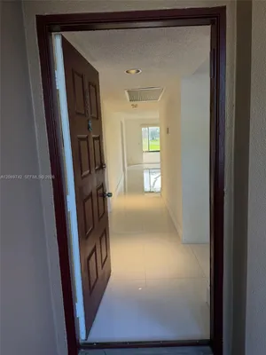 Property Slideshow image 3 of 11 | 500 sw 130th ter 109a, Pembroke Pines, FL, 33027