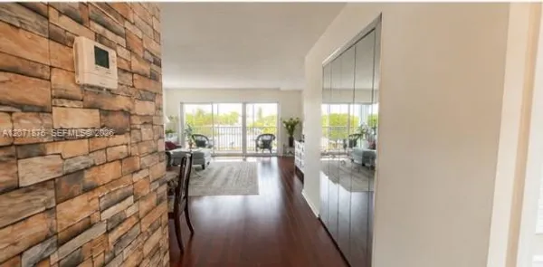 Property Slideshow image 2 of 13 | 215 se 3rd ave 308c, Hallandale Beach, FL, 33009
