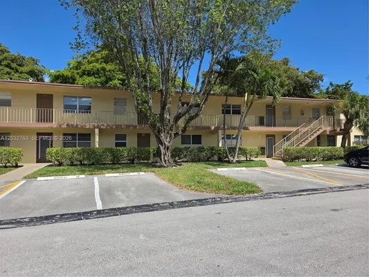 Property Slideshow image 2 of 20 | 251 nw 76th ave 106, Margate, FL, 33063