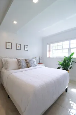 Property Slideshow image 2 of 40 | 7797 golf circle dr 208j, Margate, FL, 33063