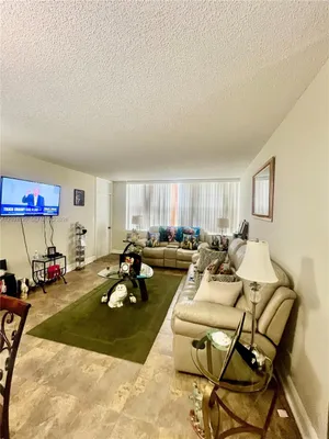 Property Slideshow image 2 of 6 | 1300 saint charles pl 620, Pembroke Pines, FL, 33026