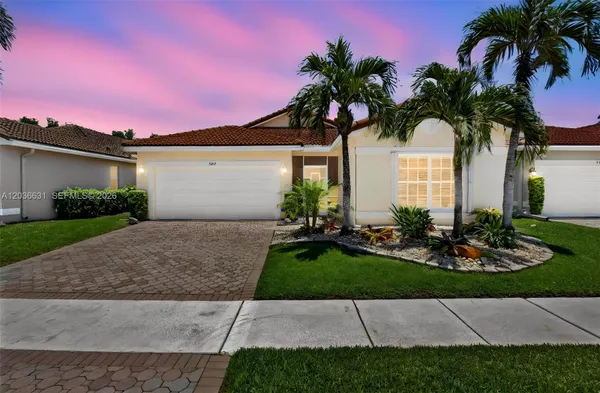 Property Slideshow image 2 of 63 | 7679 lemonwood st, Boynton Beach, FL, 33437