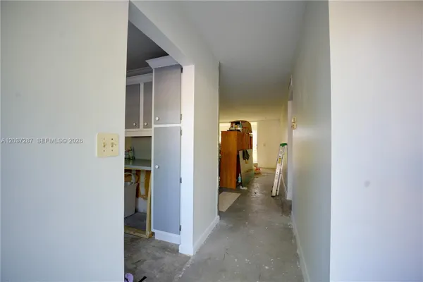 Property Slideshow image 3 of 31 | 1024 se 3rd ave 102, Dania Beach, FL, 33004
