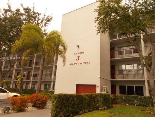Property Slideshow image 2 of 41 | 1301 sw 135th ter 309j, Pembroke Pines, FL, 33027