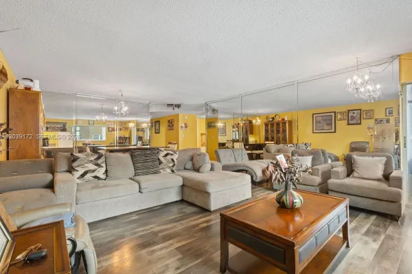Property Slideshow image 3 of 14 | 2271 nw 48th ter 112, Lauderhill, FL, 33313