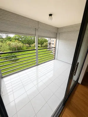 Property Slideshow image 2 of 15 | 900 saint charles pl 407, Pembroke Pines, FL, 33026