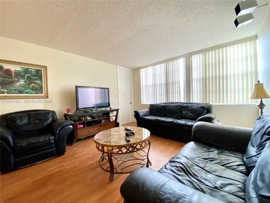 Property Slideshow image 2 of 7 | 1300 saint charles pl 420, Pembroke Pines, FL, 33026