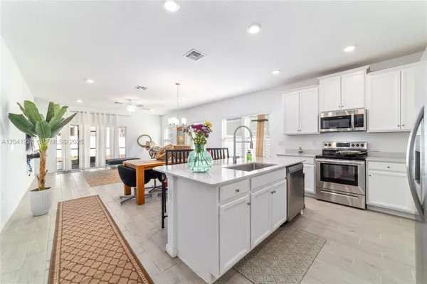 Property Slideshow image 2 of 12 | 7451 sw 76th ter, Ocala, FL, 34481