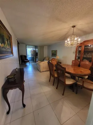 Property Slideshow image 3 of 13 | 900 colony point cir 107, Pembroke Pines, FL, 33026