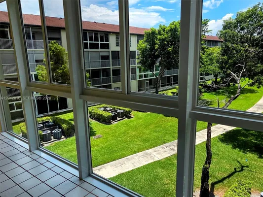 Property Slideshow image 3 of 23 | 800 sw 131st ave 301f, Pembroke Pines, FL, 33027