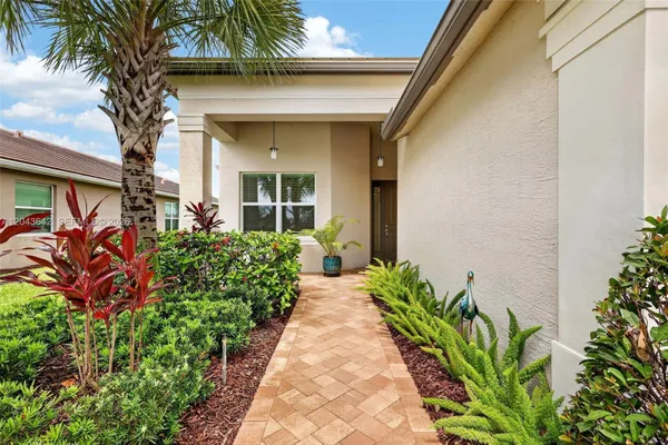 Property Slideshow image 3 of 54 | 11662 sw moon river way, Port St. Lucie, FL, 34987