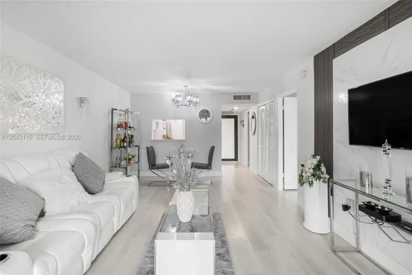 Property Slideshow image 3 of 30 | 9360 lime bay blvd 202, Tamarac, FL, 33321