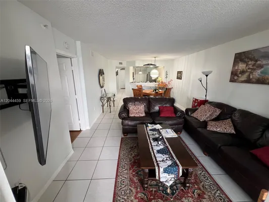 Property Slideshow image 3 of 7 | 9551 weldon cir e107, Tamarac, FL, 33321