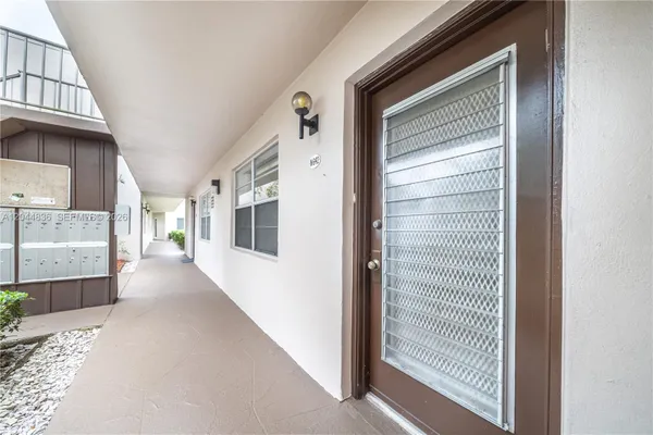 Property Slideshow image 2 of 28 | 642 n normandy n 642, Delray Beach, FL, 33484