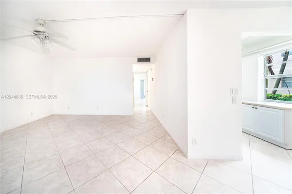 Property Slideshow image 3 of 28 | 642 n normandy n 642, Delray Beach, FL, 33484