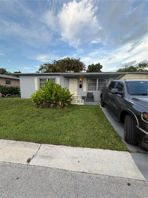 Property Slideshow image 2 of 13 | 1170 nw 66th ter, Margate, FL, 33063