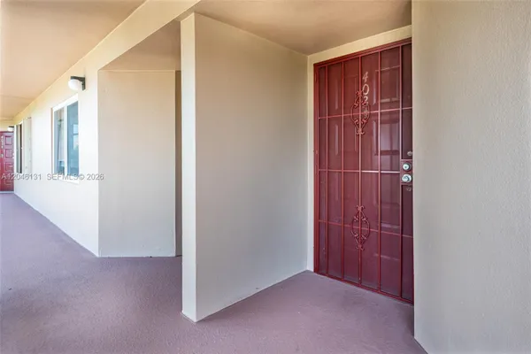 Property Slideshow image 2 of 32 | 500 sw 130th ter 403a, Pembroke Pines, FL, 33027