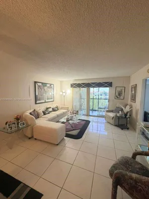 Property Slideshow image 2 of 6 | 750 sw 138th ave 413f, Pembroke Pines, FL, 33027