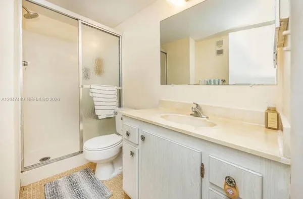 Property Slideshow image 3 of 17 | 2615 ne 3rd ct 4030, Boynton Beach, FL, 33435