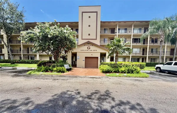 Property Slideshow image 2 of 30 | 1351 sw 141st ave 308g, Pembroke Pines, FL, 33027