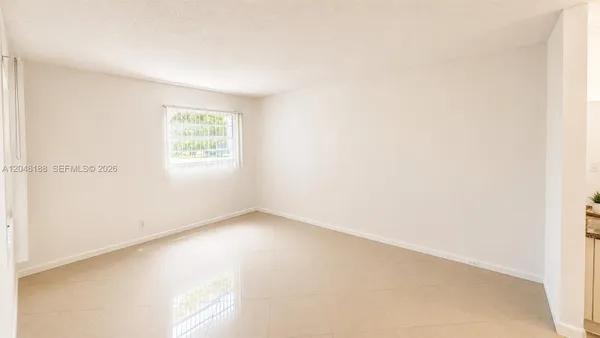 Property Slideshow image 3 of 10 | 13000 sw 15th ct 209u, Pembroke Pines, FL, 33027