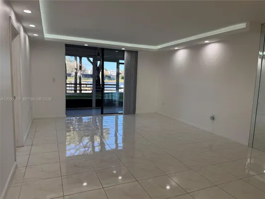 Property Slideshow image 3 of 57 | 1101 colony point cir 102, Pembroke Pines, FL, 33026