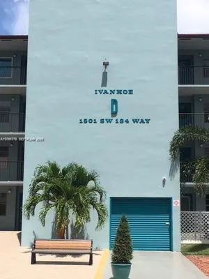 Property Slideshow image 3 of 48 | 1501 sw 134th way 403d, Pembroke Pines, FL, 33027