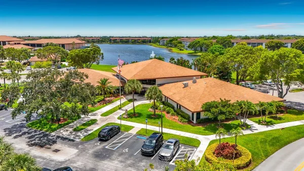 Property Slideshow image 2 of 55 | 13300 sw 1st st 114o, Pembroke Pines, FL, 33027