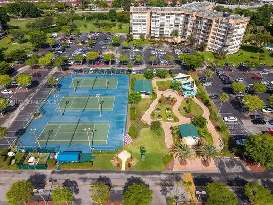 Property Slideshow image 2 of 39 | 1200 saint charles pl 712, Pembroke Pines, FL, 33026