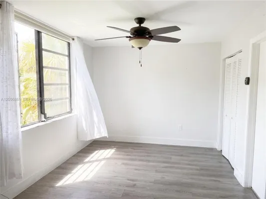 Property Slideshow image 2 of 8 | 1000 colony point cir 308, Pembroke Pines, FL, 33026