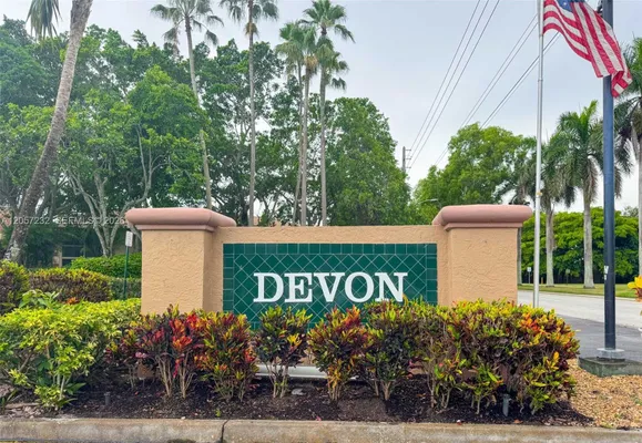 Property Slideshow image 2 of 54 | 7120 s devon dr 110, Tamarac, FL, 33321