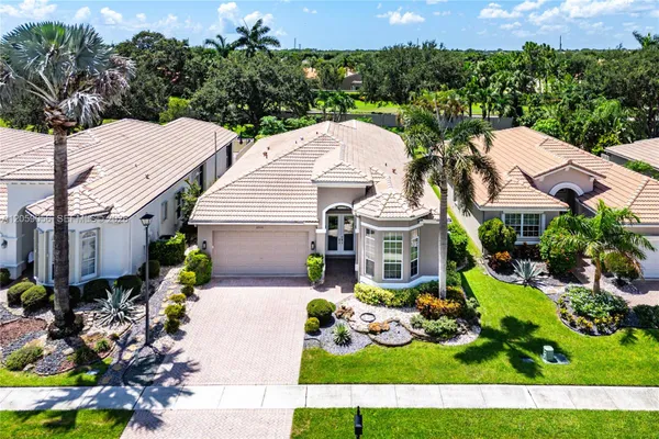 Property Slideshow image 3 of 49 | 6916 southport dr, Boynton Beach, FL, 33472