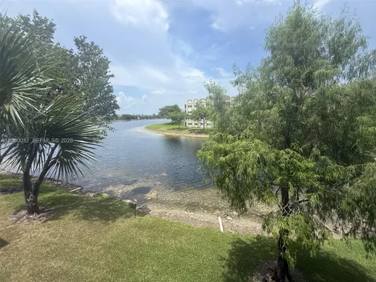 Property Slideshow image 2 of 11 | 7370 ashmont cir 301, Tamarac, FL, 33321