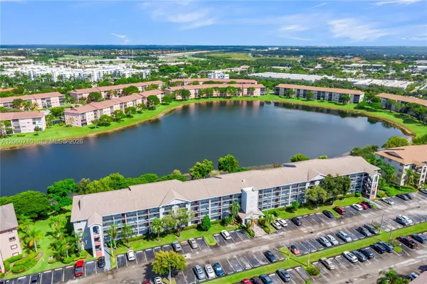 Property Slideshow image 2 of 66 | 750 sw 138th ave 304f, Pembroke Pines, FL, 33027