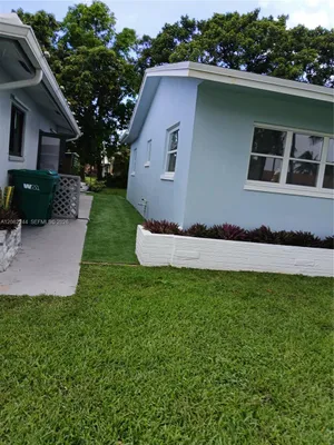 Property Slideshow image 3 of 24 | 4502 nw 46 st, Tamarac, FL, 33319