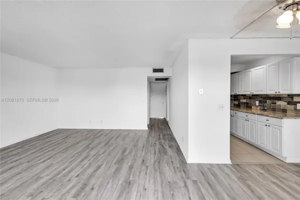 Property Slideshow image 3 of 32 | 300 sw 134th way 413e, Pembroke Pines, FL, 33027