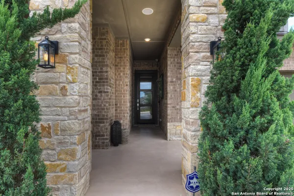 Property Slideshow image 3 of 50 | 23003 grande vis, San Antonio, TX, 78261