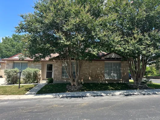 Property Slideshow image 3 of 53 | 4000 cypress ct, Schertz, TX, 78108