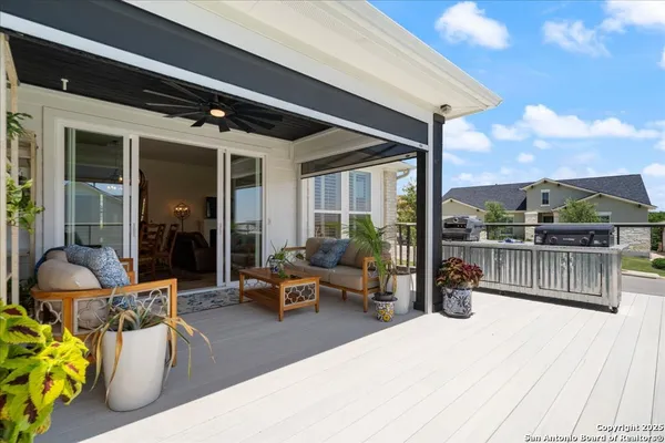 Property Slideshow image 3 of 11 | 309 singing sumac way, San Marcos, TX, 78666