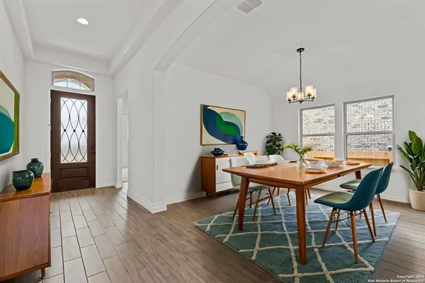 Property Slideshow image 2 of 25 | 2159 oak run pkwy, New Braunfels, TX, 78132