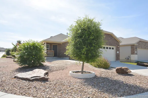 Property Slideshow image 3 of 19 | 3918 zion crk, San Antonio, TX, 78253