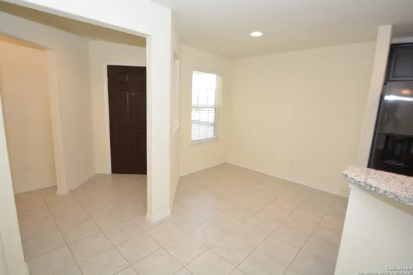 Property Slideshow image 3 of 10 | 3918 zion crk, Sanantonio, TX, 78253